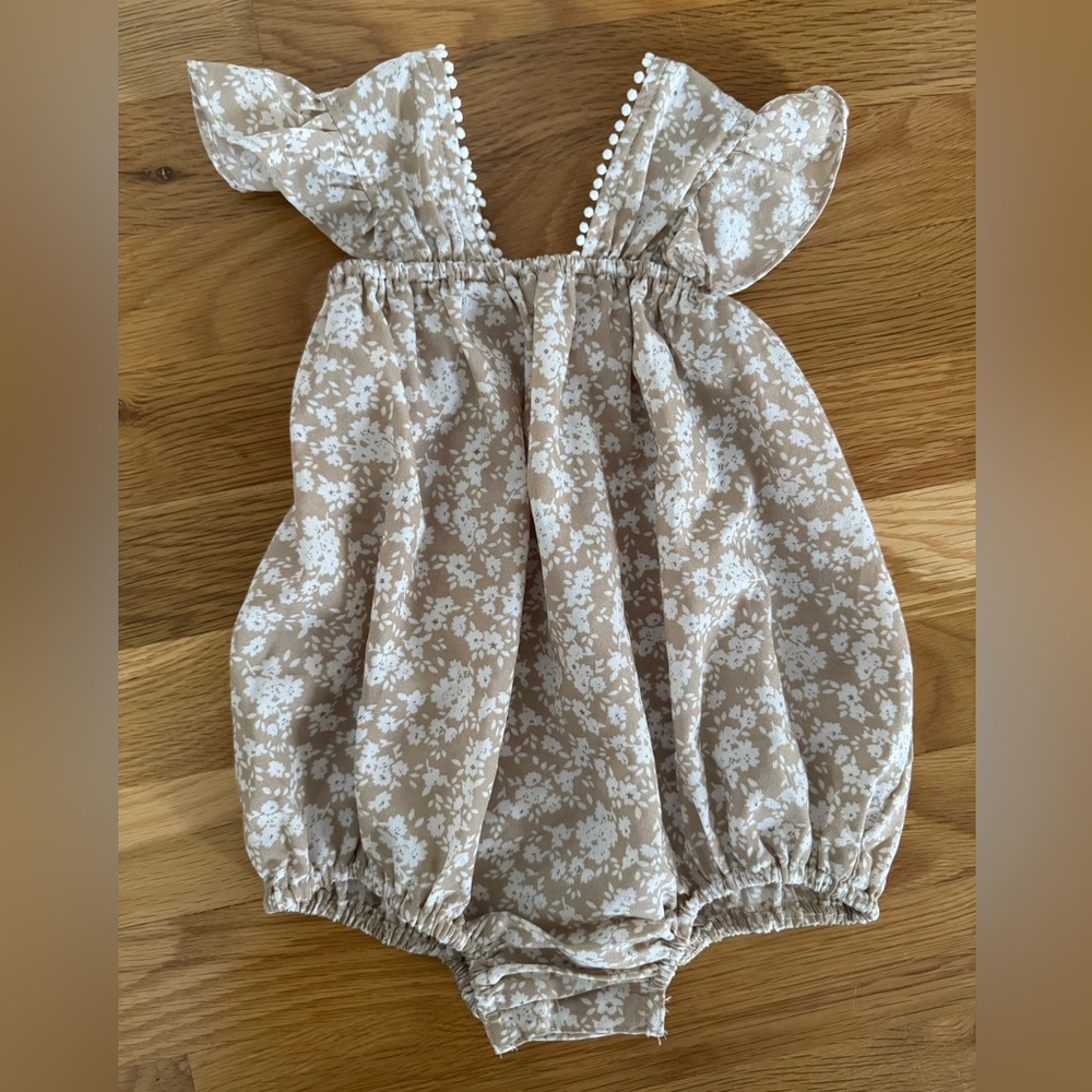 Tullabee Beige Floral Bubble Romper